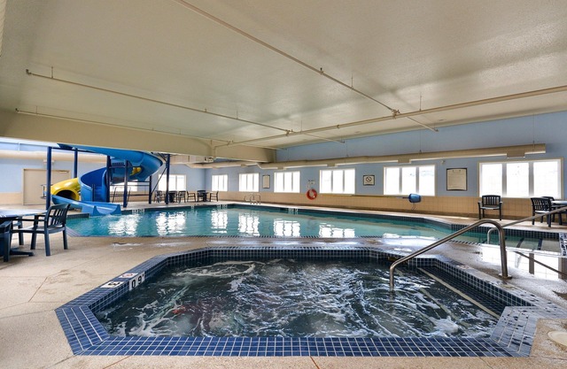 Staybridge Suites Calgary Airport by IHG