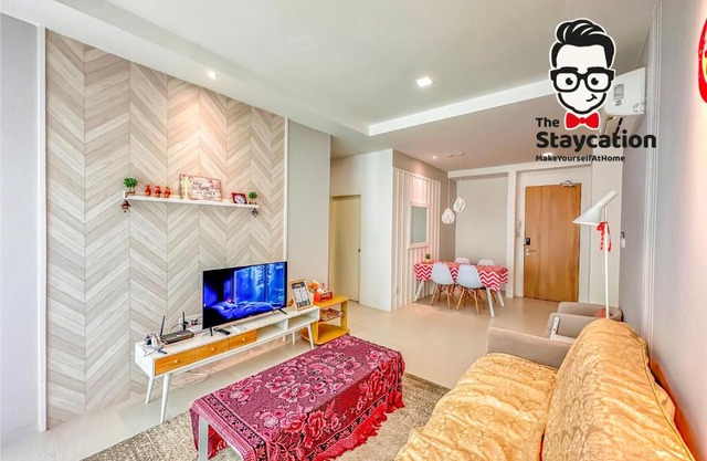 Staycation Homestay 43 Kuching Riverine Resort