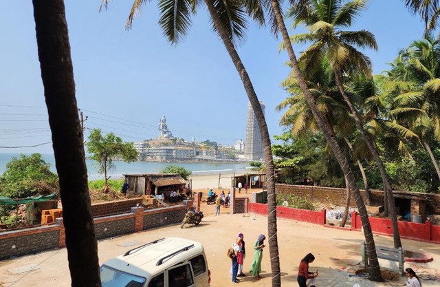 STAYMAKER Murdeshwar Beach Residency