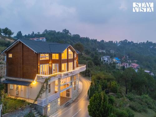 StayVista at Euphorias Edge with Bonfire, Wifi