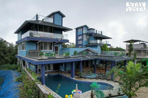 StayVista at Monte Blu with Views, Pool, Terrace