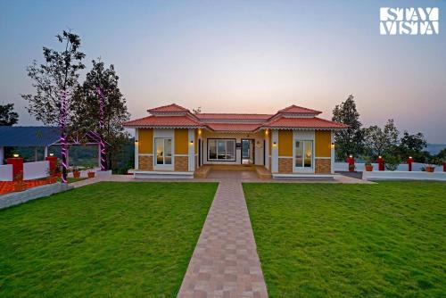 StayVista's Glenview Villa - Mountain-View Oasis with Private Pool, Deck, Lawn & Indoor Fun