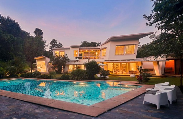 StayVista's Hanamizu - Pool-View Villa with Lawn & Reading Corner