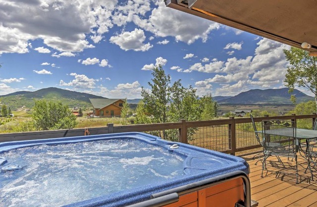 Steamboat Springs Home with Hot Tub and Mtn Views
