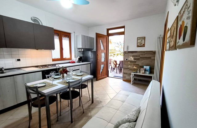 Apartamento Stella con vista al lago y al Monte Baldo para 2/5 personas