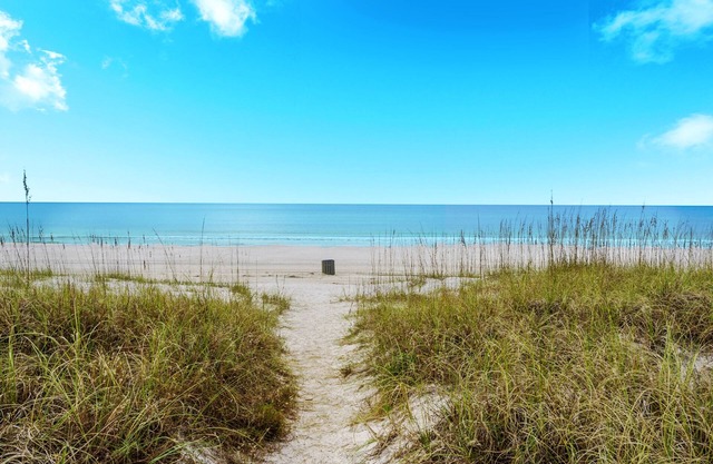 ☀️Steps 2 Beach-Gulf Views-Modern Beach Bungalow☀️