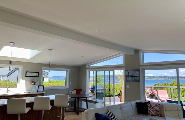 Steps away from the beach with endless views