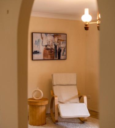 Steps from Mall Super Convenient 3BR Cozy House