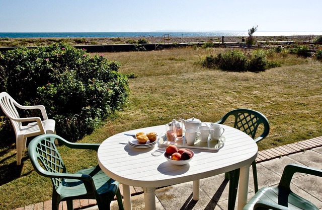 2 bedroom accommodation in Hayling Island