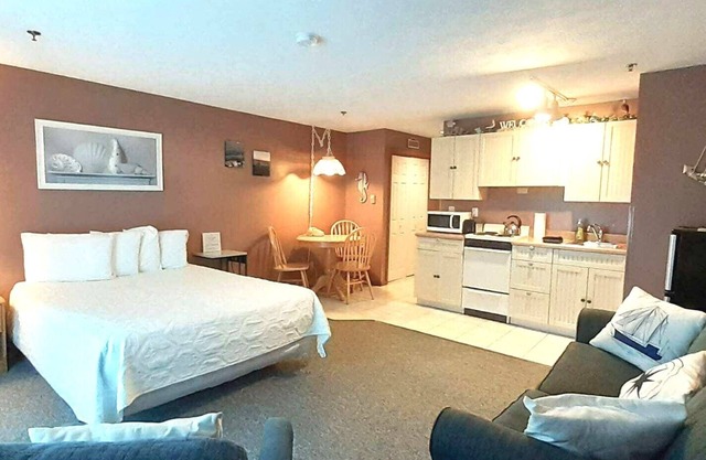 Steps from Wells Beach, Bellevue by the Sea is perfect for your Maine vacation