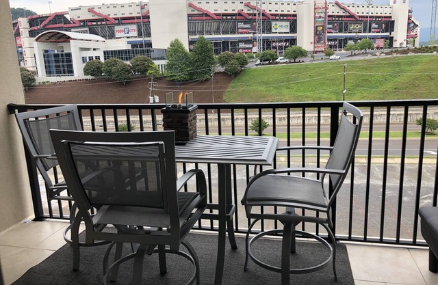Condo a solo unos pasos del Bristol Motor Speedway.