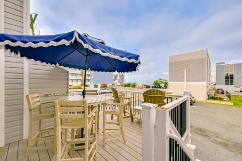 Steps to Rehoboth Bay Marina! Condo with Pool Access