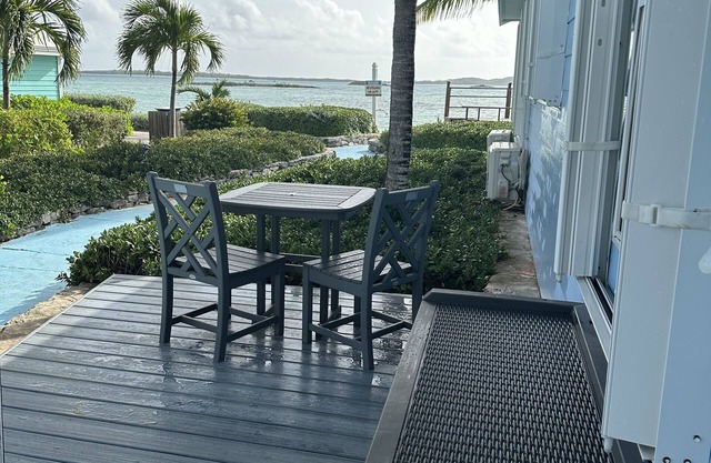 Steps to the beach-Side Quest Exuma, #20 Hideaways