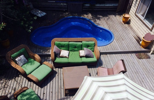 Pasos hacia el océano, piscina, el hogar con todo.
