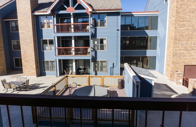 Steps To Winter Adventures Relaxed W/Loft Bedroomppl Condo by RedAwning