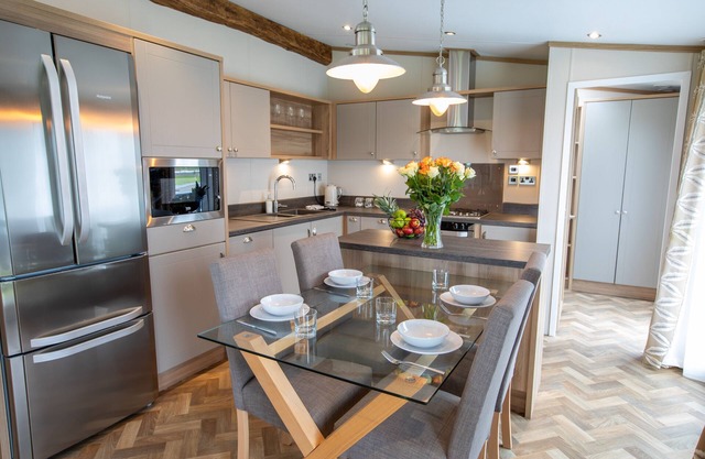 Stewart Resort Lodge 35 - a lodge that sleeps 6 guests in 2 bedrooms