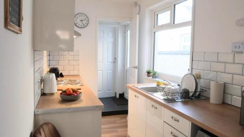 Stoke - 3 Bedroom House - Winifred St.