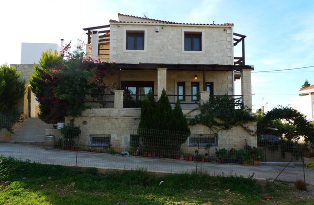 Stone and Wood Villa
