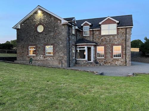 Stone House , Boyne Valley Views
