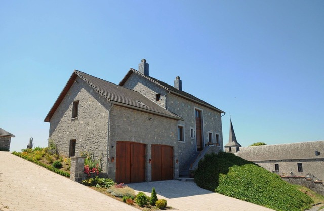 Casa vacacional en Somme Leuze con sauna