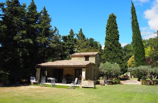 Casa de piedra cerca de Châteauneuf-du-Pape