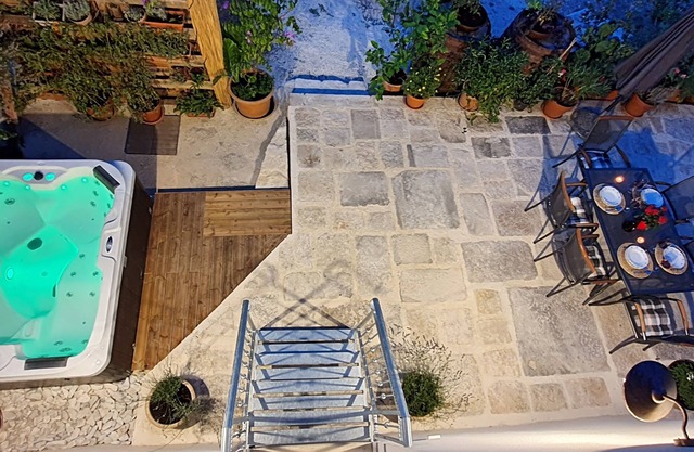 Last-minute-Promotion/stone house with whirlpool in the countryside, near the sea