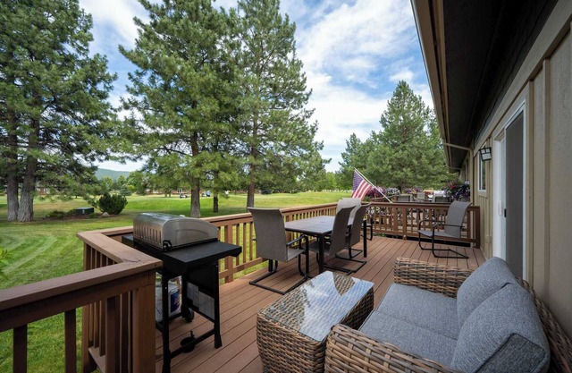Stone Ridge: Great for families and golf trips!