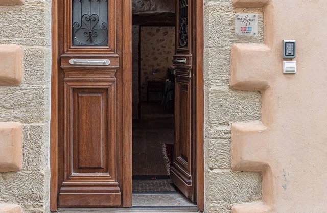 Stone Villa Lappa with private pool