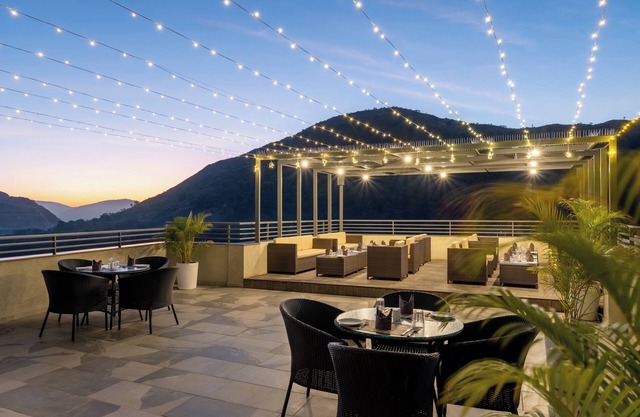 Stone Wood Hotel Kumbhalgarh