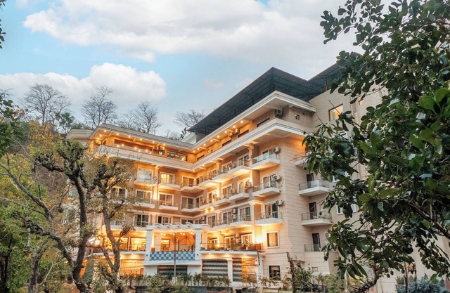 Stone Wood Hotel Rishikesh