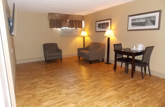 Stonebridge Hotel