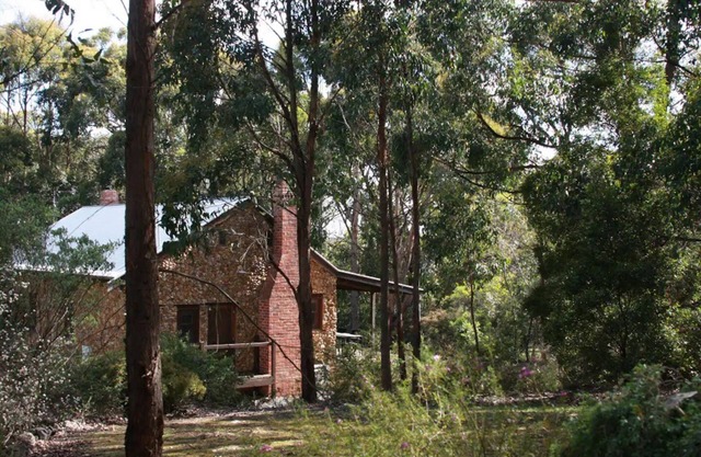 Stoneleigh Miners Cottage
