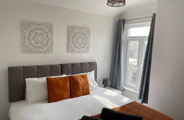 STOP at Pendarvis, Stone throw from the beach!