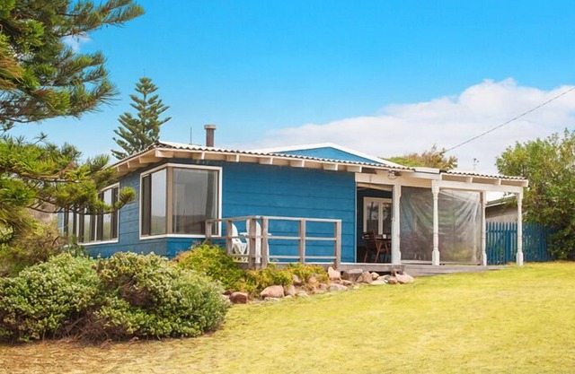 Storm Bay Cottage