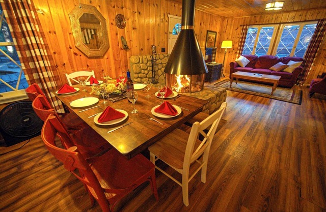 Storybook Cottage - Family | Pets | Storybook Themed | Ponds & Streams