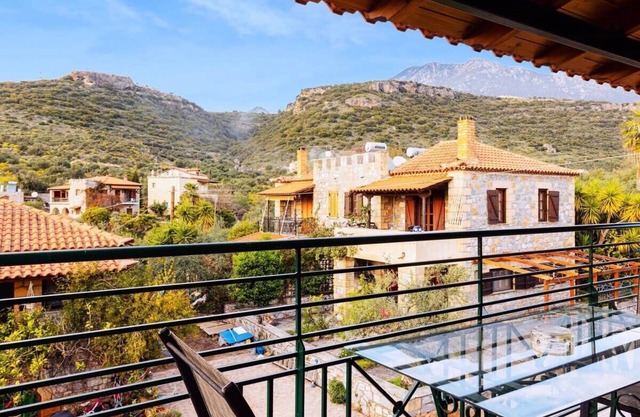 Stoupa Serene Gem - Spitiko Garden Sanctuary