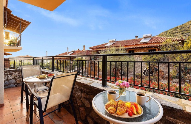 Stoupa Tranquil Hideaway - Spitiko Garden Retreat