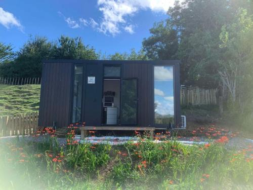 Stour Cabin by Tiny Away