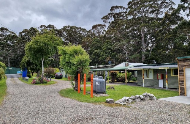 Strahan Backpackers