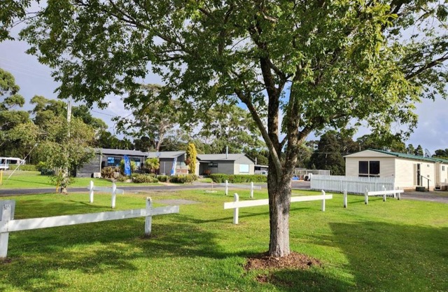 Strahan Beach Tourist Park