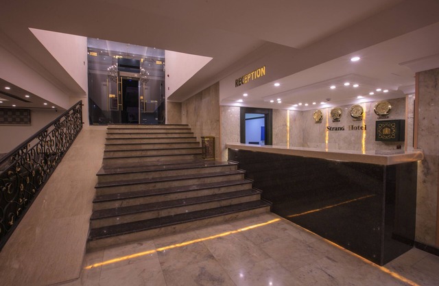 Strand Hotel
