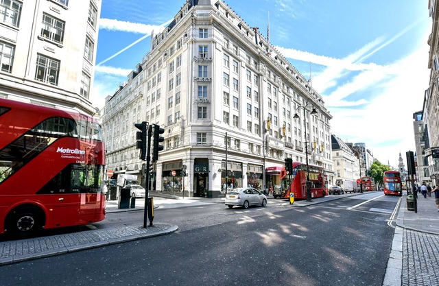 Strand Palace Hotel