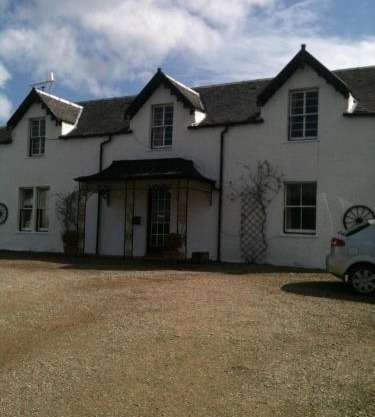 Strathwhillan House