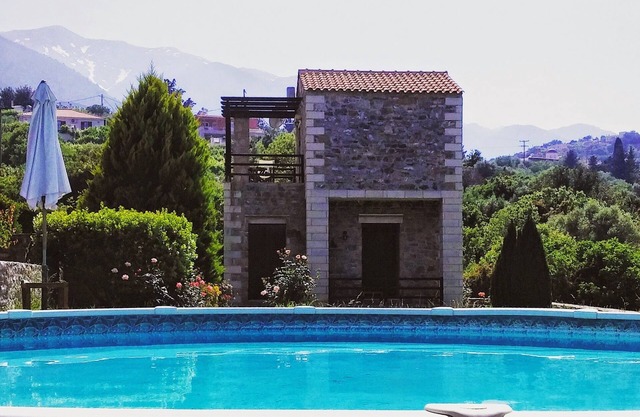 Stratos Villas Chania con piscina y mar view