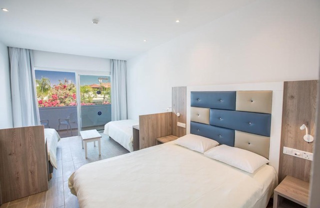 Stratovarius Nissi Rooms