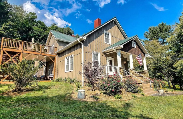 Escape the Heat - Cool Off in the High Country @Walnut Hill Estate