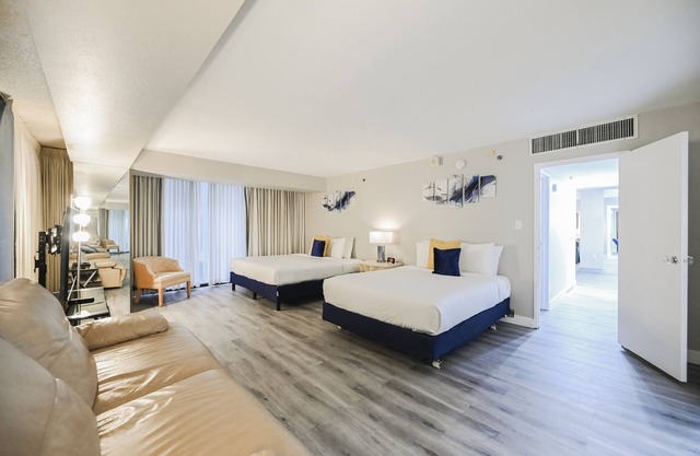 StripViewSuites at Jockey Club