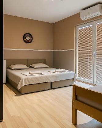 Struga Rooms-Dhoma-Sobi