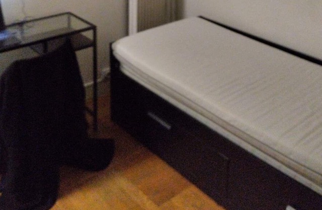 Studette Avec Accès Facile Paris Proche Paris Centre