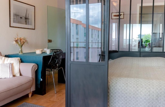Studio à Larmor-Plage : Bourg et Plages à Pied, 2/3 Couchages, Terrasse Exposée Sud, WiFi Inclus - FR-1-349-111